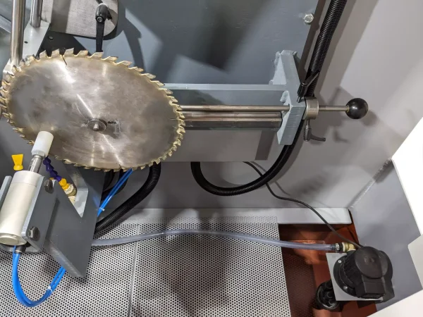 ELITE GBT 850 Kreissägeschärfer-Kühlsystem